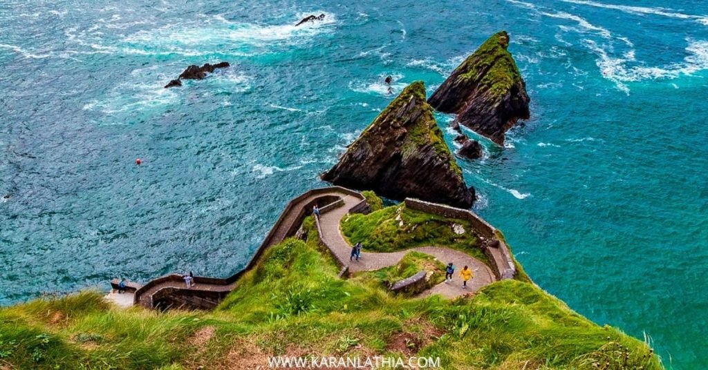 Take some beautiful Instagramable pictures at Dingle Peninsula, Ireland