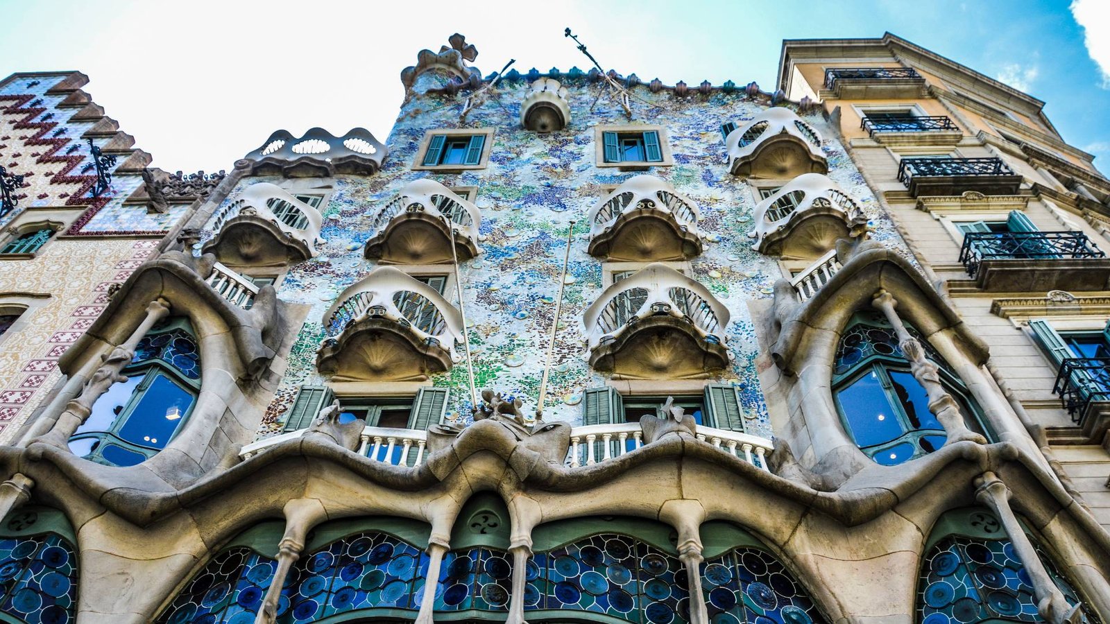 Days Barcelona Itinerary: Map, Tips & 2023's Popular Spots