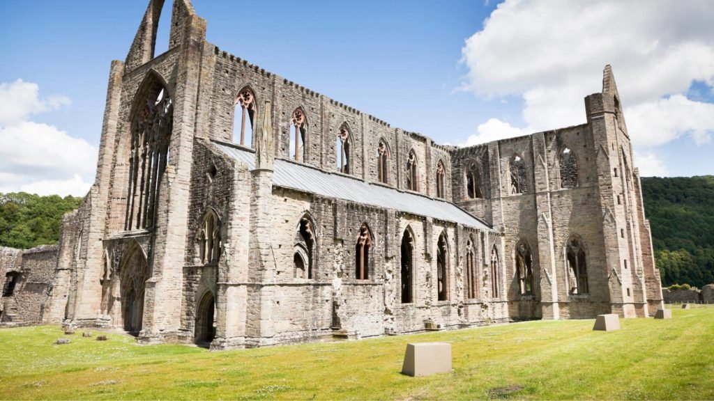 Tintern Abbey - Historic tourist attraction in Wexford
