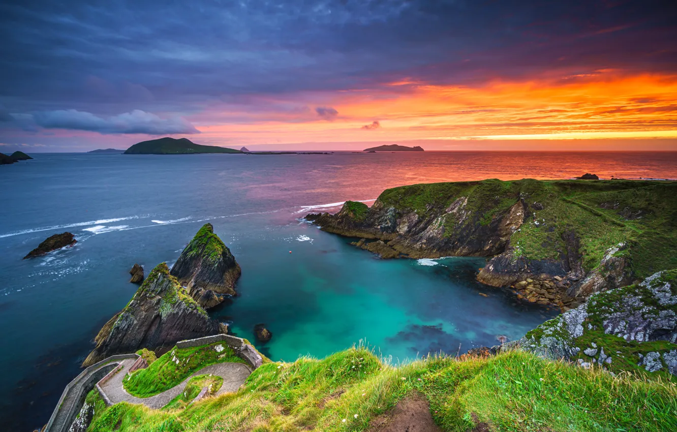 Dunquin Pier: Parking, Things To Do & Essential Info (2024)